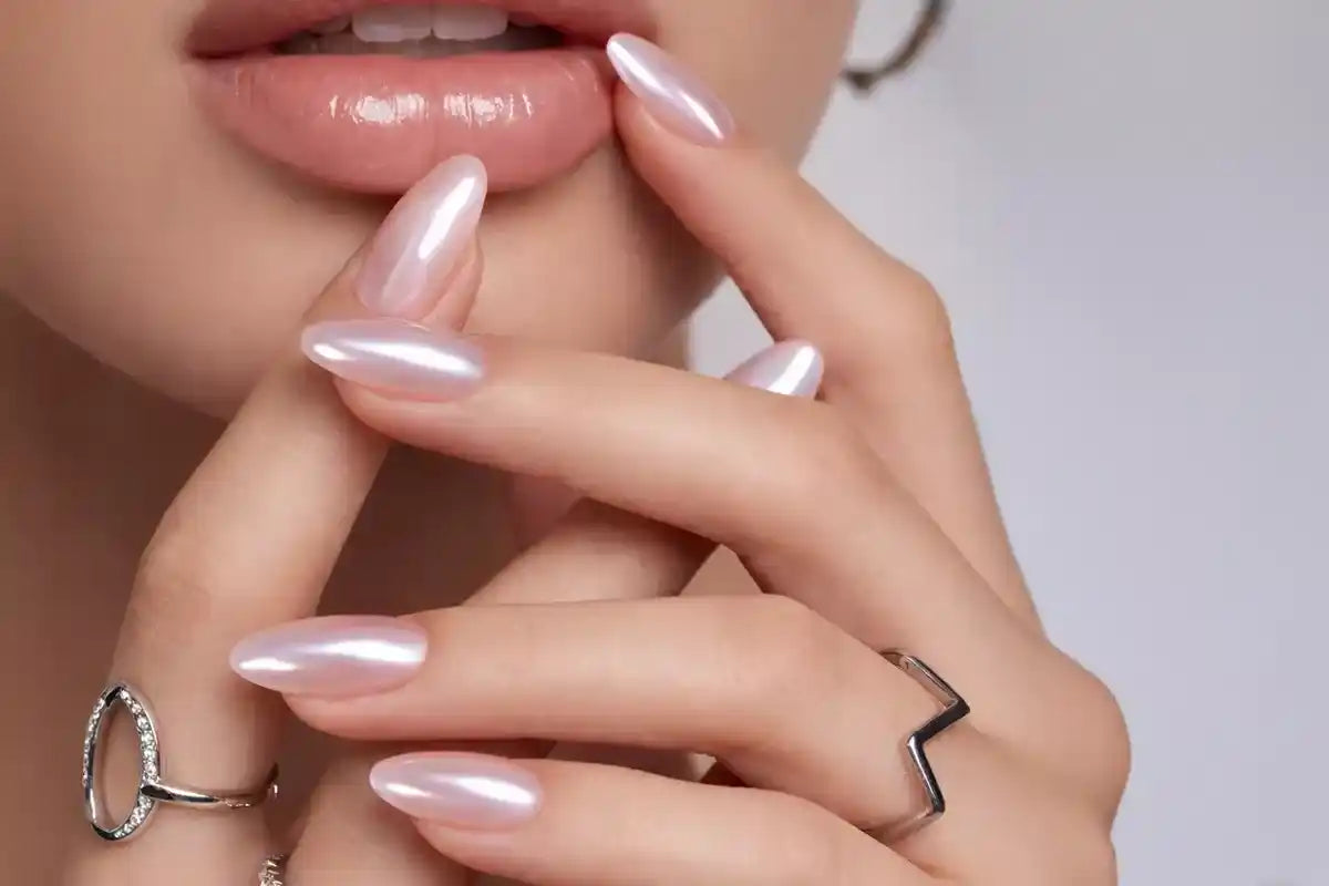 Victoria Vynn ™ - DUST Donut Glazed
