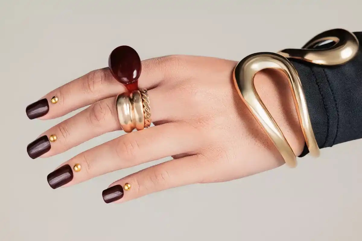 Victoria Vynn - GEL POLISH 484 Burnt Walnut