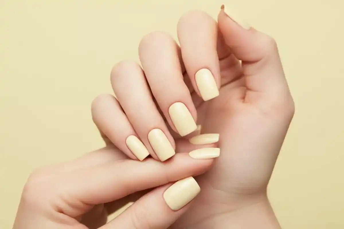 Victoria Vynn ™ - GEL POLISH 452 Butter Cookie