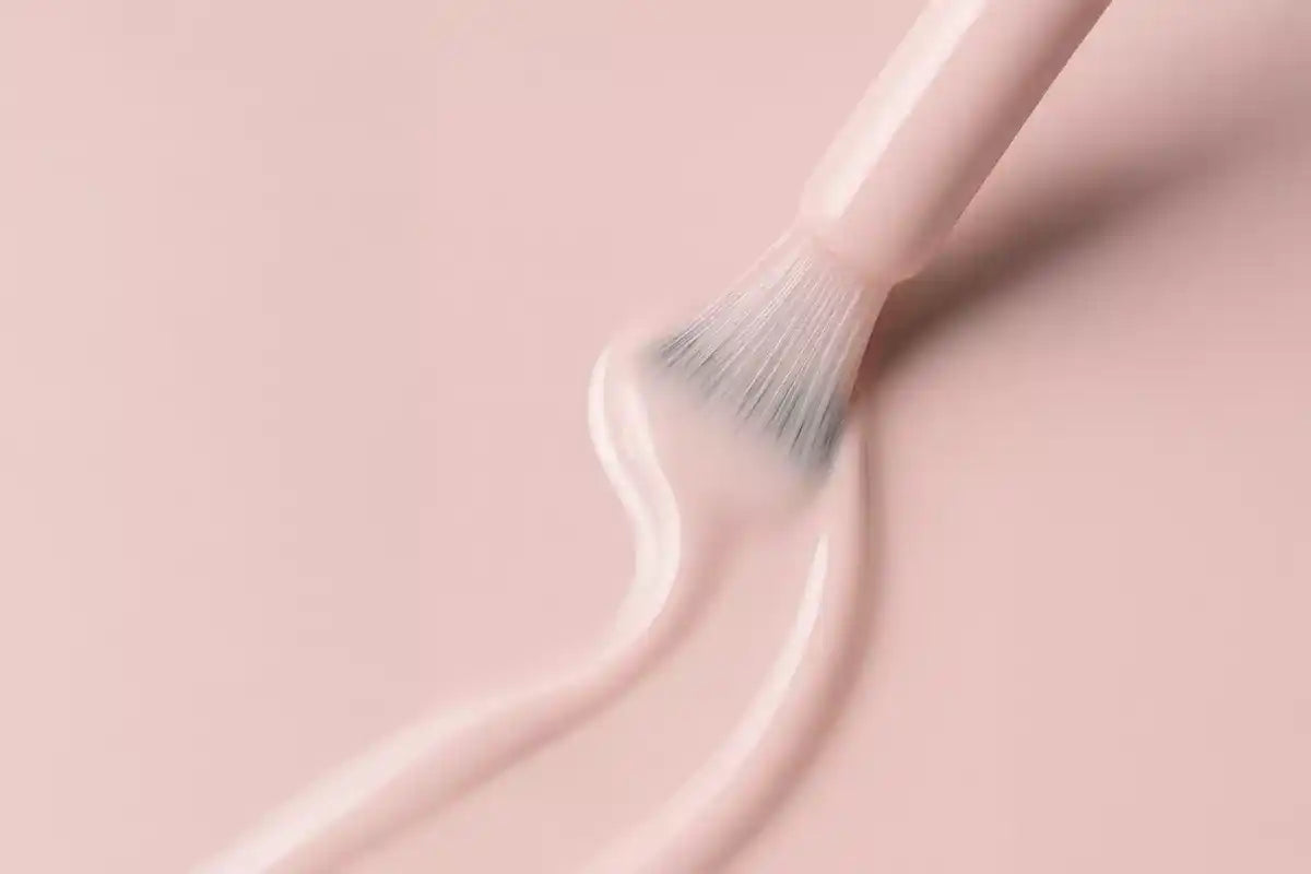 Victoria Vynn ™ - MEGA BASE Rubber Base Cover Cream