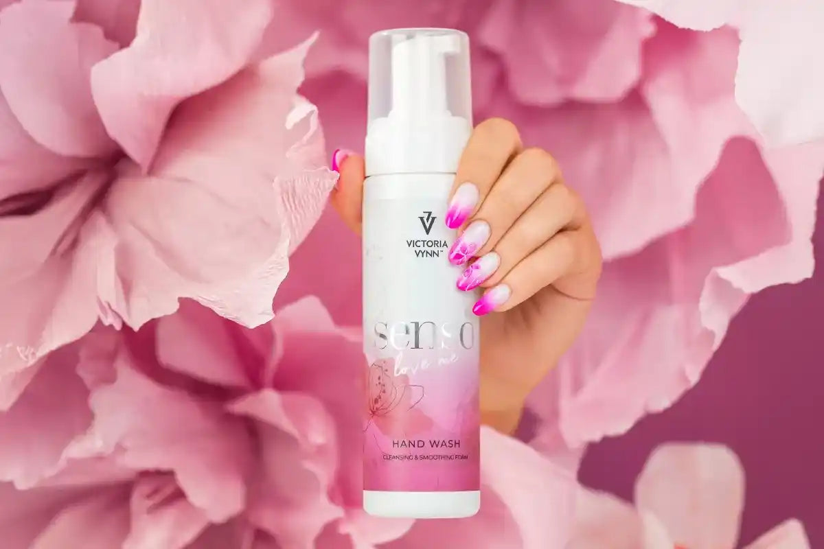 Victoria Vynn ™ - SENSO HAND WASH CLEANSING & SMOOTHING FOAM Love Me